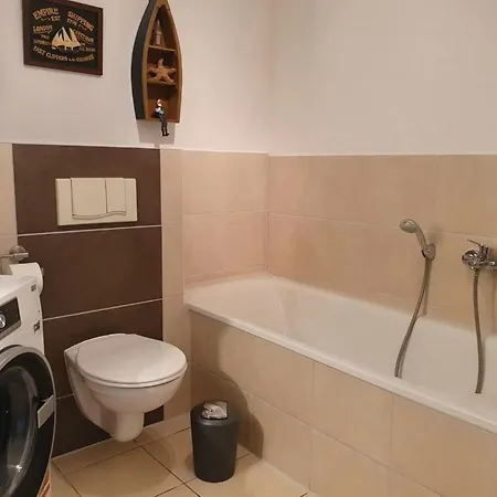 Meerwert Mit Parkplatz - Abc297 Apartment